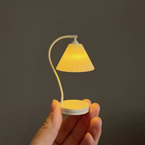 1:12 Dollhouse Miniature European Table Lamp with Button Battery - White SKU image