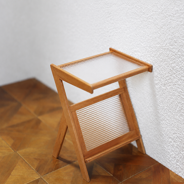 1:12 / 1:6 Dollhouse Miniature Z-Frame Corner Table - Cherry lifestyle image