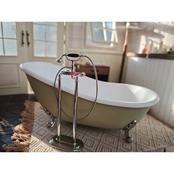 1:6 Dollhouse Bathtub & Matching Faucet Set