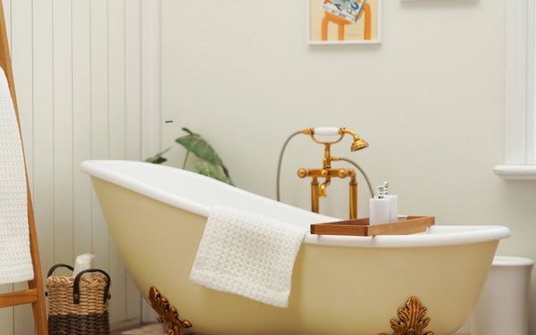 1:6 Dollhouse Bathtub & Faucet Components